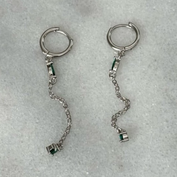 Modest Lu Jewelry - Sterling Silver Green Crystal Teardrop Chain Dangle Huggie Hoop 

Earrings New
